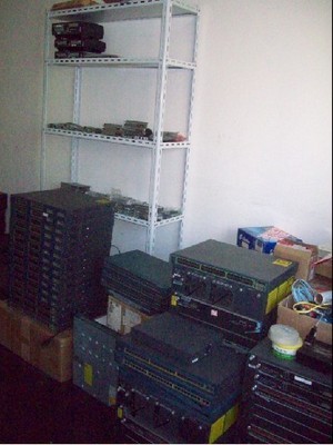 專業(yè)回收及銷售二手思科產(chǎn)品。業(yè)務(wù)范圍涵蓋網(wǎng)絡(luò)設(shè)備銷售 /網(wǎng)絡(luò)設(shè)備維修 /網(wǎng)絡(luò)設(shè)備續(xù)保 /網(wǎng)絡(luò)設(shè)備租賃 ,工廠,廠商-上海尚豪網(wǎng)絡(luò)科技